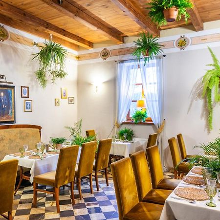 Hotel Folwark Walencja Kazimierz Dolny Esterno foto