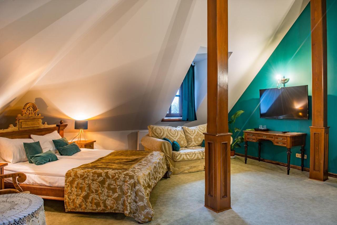 Hotel Folwark Walencja Kazimierz Dolny Esterno foto