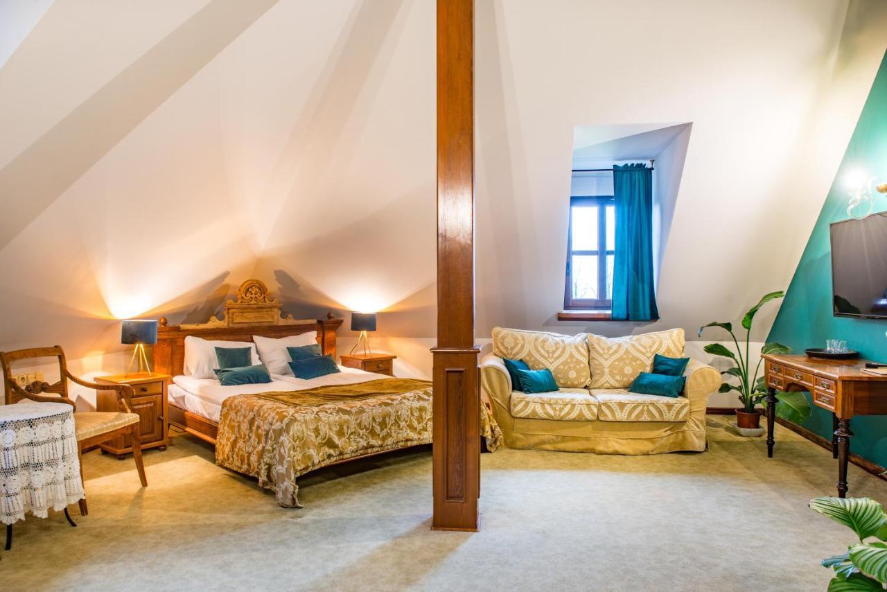 Hotel Folwark Walencja Kazimierz Dolny Esterno foto