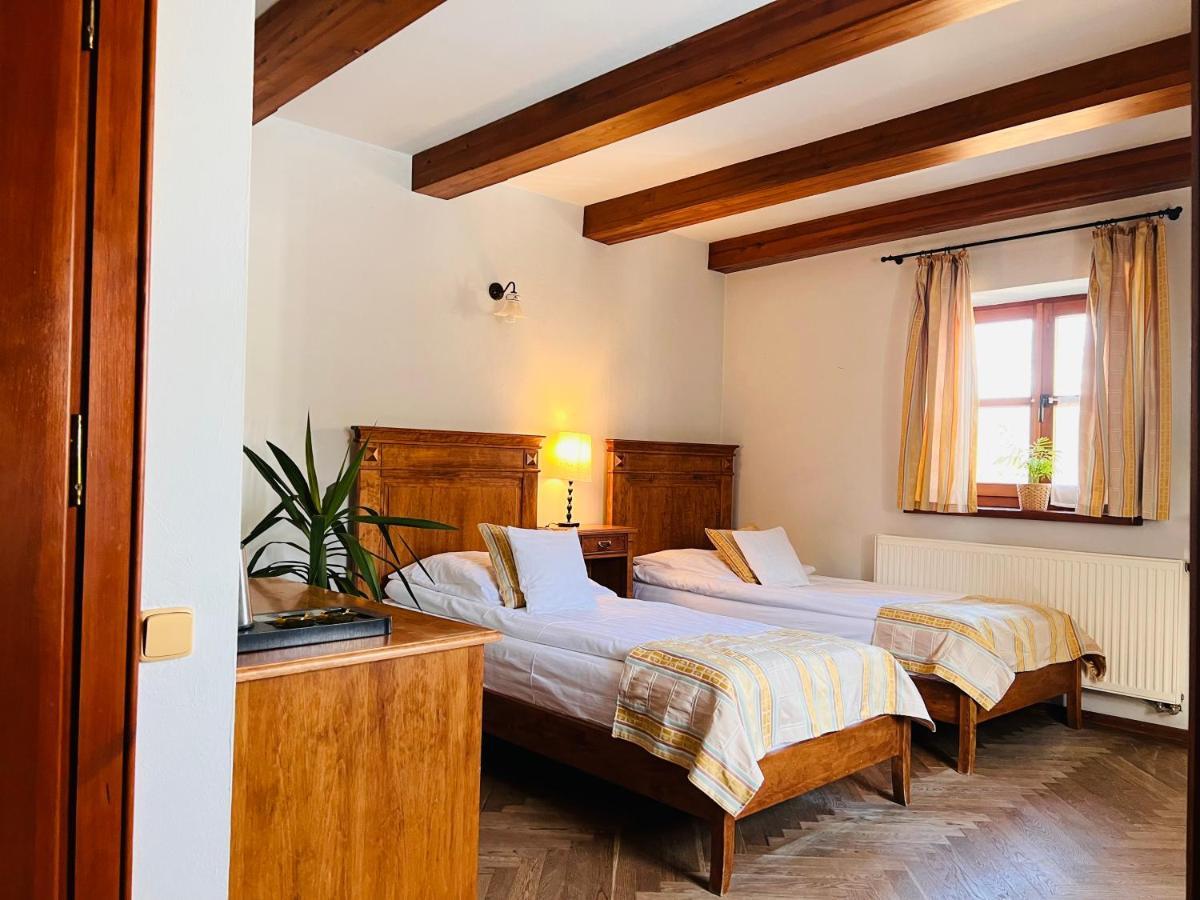 Hotel Folwark Walencja Kazimierz Dolny Esterno foto
